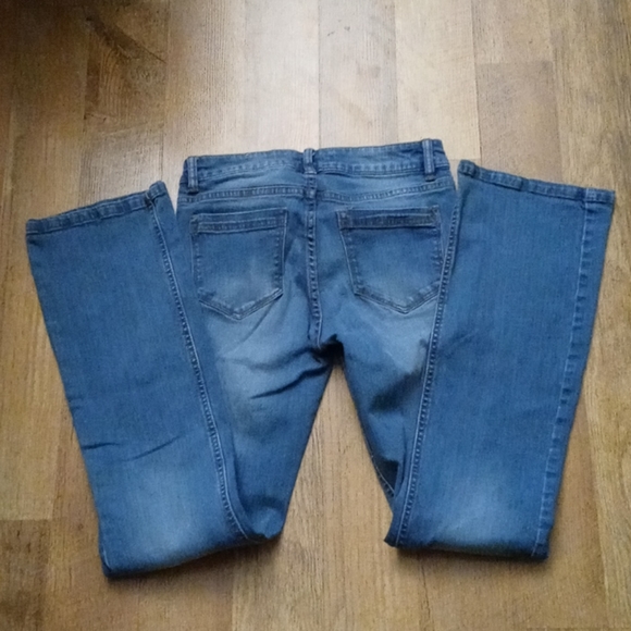 Jeans - Picture 2 of 2